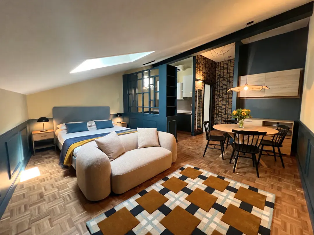 Contemporary elegance in the heart of the historic centre – photo 4